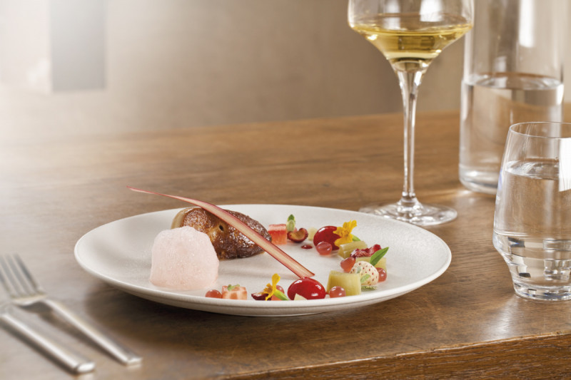 Assiette coupe creuse rond Blanc sable porcelaine vitrifiée Neo Fusion Rak